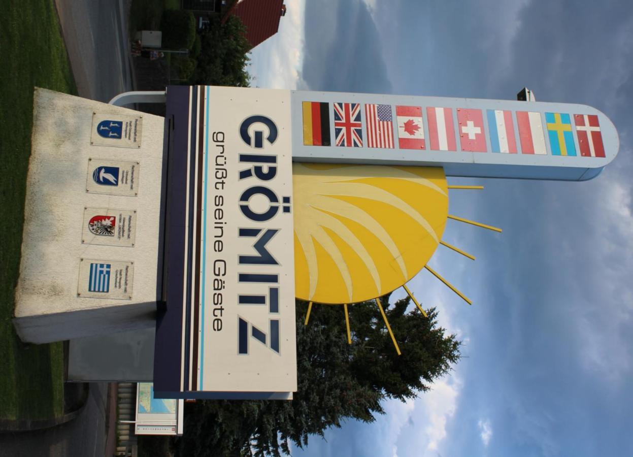 Ferienwohnungen Im Haus Strandburg Grömitz Exterior foto